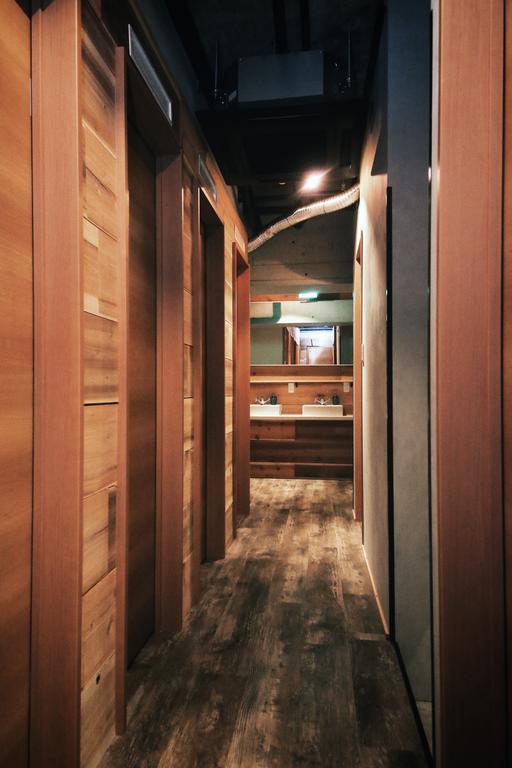 Bnbplus Niigata Book Inn Экстерьер фото