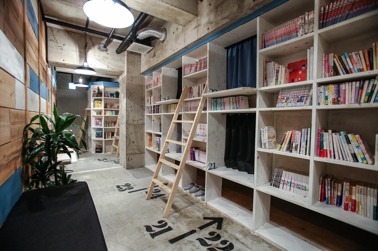 Bnbplus Niigata Book Inn Экстерьер фото